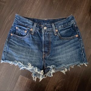 Levi’s 501 Denim Shorts sz 24